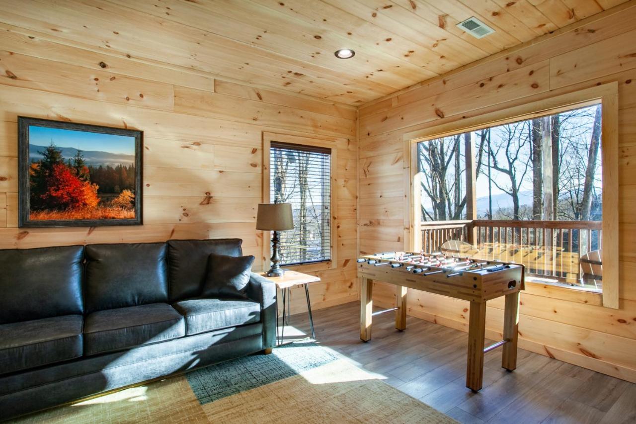 Brand New Build Cozy Cottage With Mountain View Gatlinburg Exterior foto