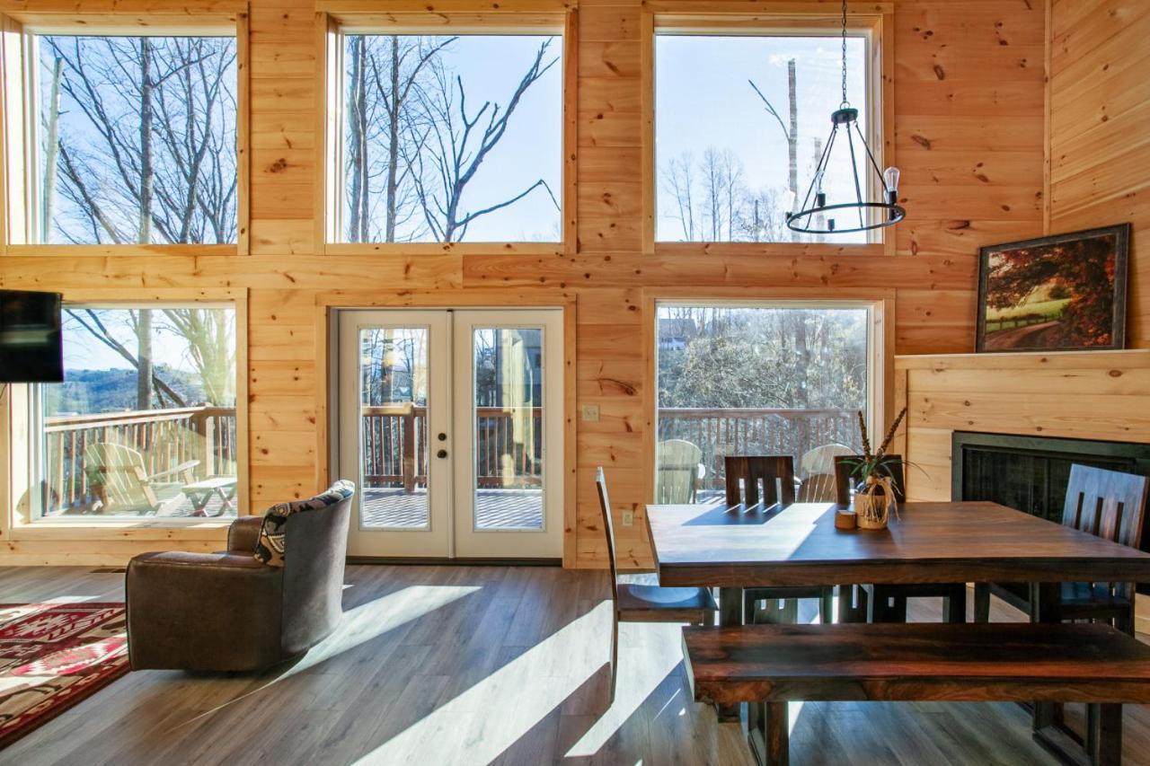 Brand New Build Cozy Cottage With Mountain View Gatlinburg Exterior foto