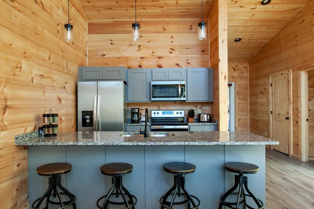 Brand New Build Cozy Cottage With Mountain View Gatlinburg Exterior foto